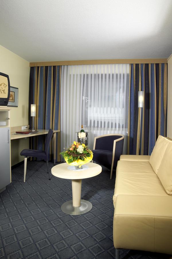 Hotel Loewen-Seckenheim Μάνχαιμ Εξωτερικό φωτογραφία